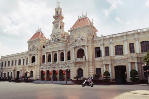 City-Hall-of-Sai-Gon,-Viet-Nam